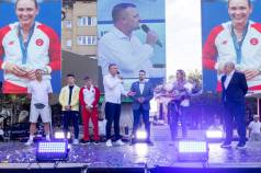 IMG 68017c2659869cc47abcc50ea84887e5 V